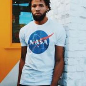 NASA Logo Off-White Short Sleeve Graphic T -Shirt